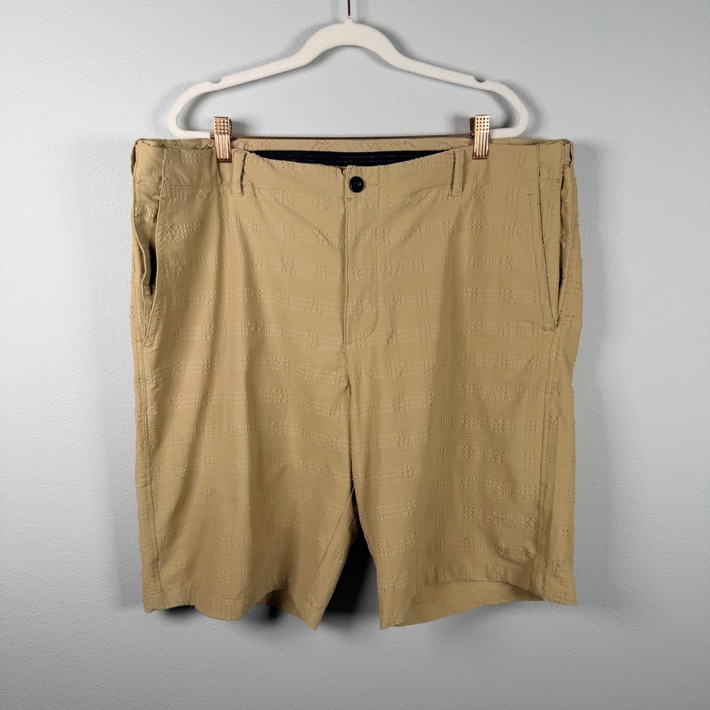 Tommy Bahama Mens 38 Tan Textured Nylon Spandex Performance Golf Casual Shorts